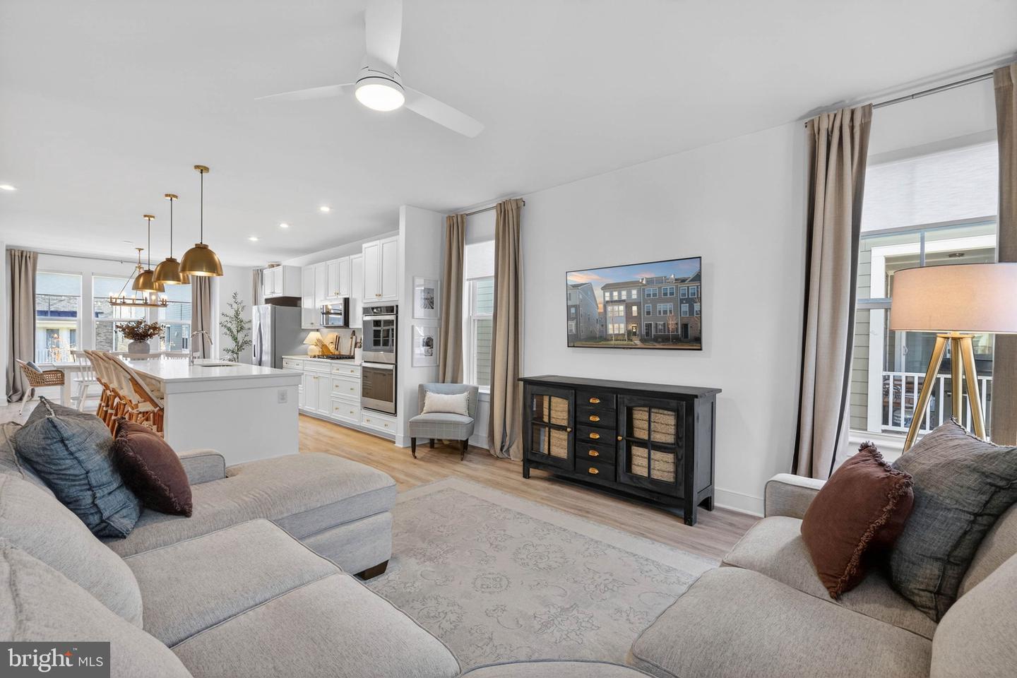 17706 LONGSPUR COVE LN, DUMFRIES, Virginia 22026, 3 Bedrooms Bedrooms, ,2 BathroomsBathrooms,Residential,For sale,17706 LONGSPUR COVE LN,VAPW2108164 MLS # VAPW2108164