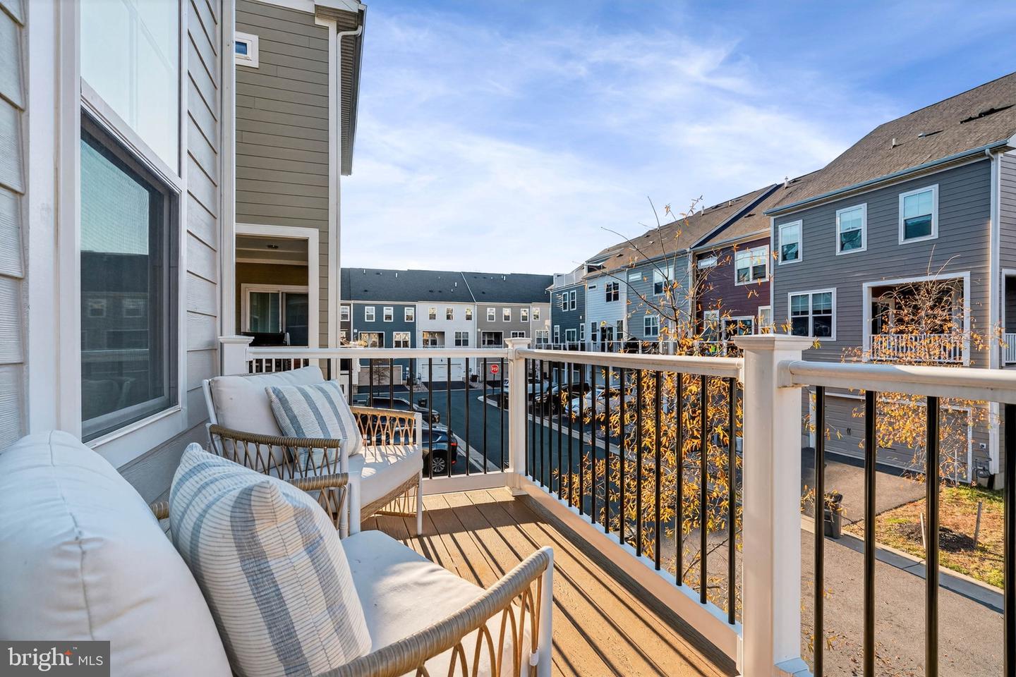 17706 LONGSPUR COVE LN, DUMFRIES, Virginia 22026, 3 Bedrooms Bedrooms, ,2 BathroomsBathrooms,Residential,For sale,17706 LONGSPUR COVE LN,VAPW2108164 MLS # VAPW2108164