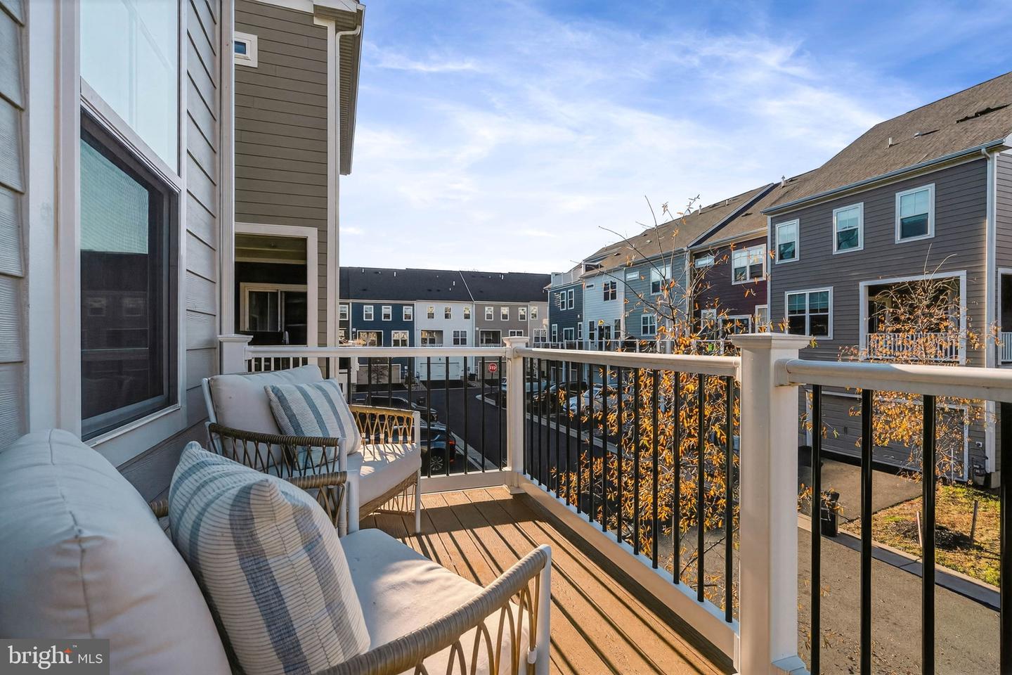 17706 LONGSPUR COVE LN, DUMFRIES, Virginia 22026, 3 Bedrooms Bedrooms, ,2 BathroomsBathrooms,Residential,For sale,17706 LONGSPUR COVE LN,VAPW2108164 MLS # VAPW2108164