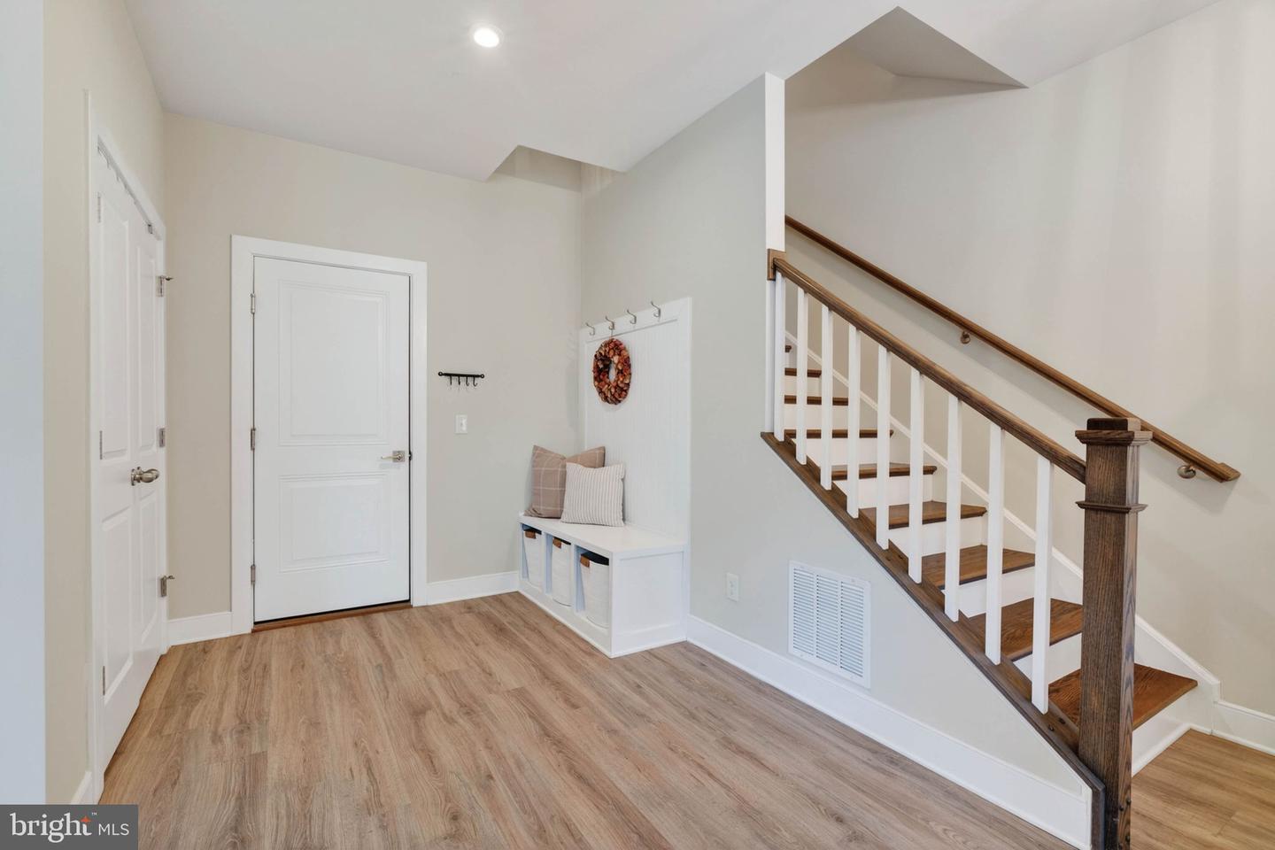 17706 LONGSPUR COVE LN, DUMFRIES, Virginia 22026, 3 Bedrooms Bedrooms, ,2 BathroomsBathrooms,Residential,For sale,17706 LONGSPUR COVE LN,VAPW2108164 MLS # VAPW2108164