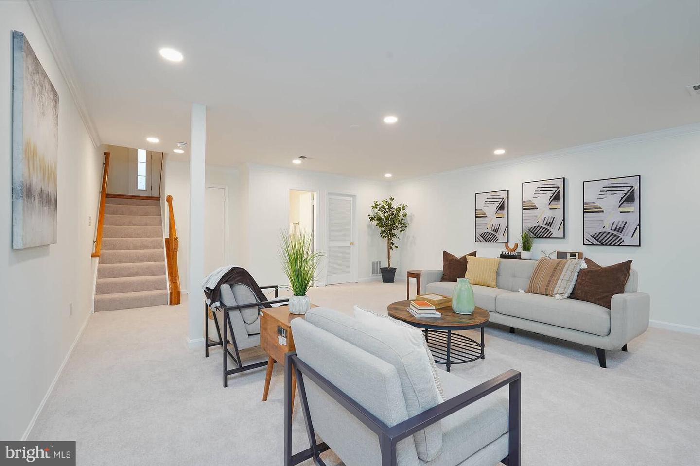 7 CARRIAGE HOUSE CIR, ALEXANDRIA, Virginia 22304, 2 Bedrooms Bedrooms, ,2 BathroomsBathrooms,Residential,For sale,7 CARRIAGE HOUSE CIR,VAAX2051990 MLS # VAAX2051990 7 CARRIAGE HOUSE CIR, ALEXANDRIA, Virginia 22304, 2 Bedrooms Bedrooms, ,2 BathroomsBathrooms,Residential,For sale,7 CARRIAGE HOUSE CIR,VAAX2051990 MLS # VAAX2051990