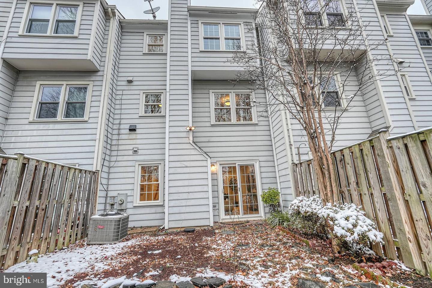 7 CARRIAGE HOUSE CIR, ALEXANDRIA, Virginia 22304, 2 Bedrooms Bedrooms, ,2 BathroomsBathrooms,Residential,For sale,7 CARRIAGE HOUSE CIR,VAAX2051990 MLS # VAAX2051990 7 CARRIAGE HOUSE CIR, ALEXANDRIA, Virginia 22304, 2 Bedrooms Bedrooms, ,2 BathroomsBathrooms,Residential,For sale,7 CARRIAGE HOUSE CIR,VAAX2051990 MLS # VAAX2051990