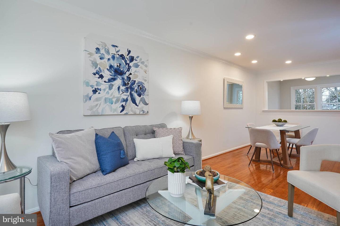 7 CARRIAGE HOUSE CIR, ALEXANDRIA, Virginia 22304, 2 Bedrooms Bedrooms, ,2 BathroomsBathrooms,Residential,For sale,7 CARRIAGE HOUSE CIR,VAAX2051990 MLS # VAAX2051990 7 CARRIAGE HOUSE CIR, ALEXANDRIA, Virginia 22304, 2 Bedrooms Bedrooms, ,2 BathroomsBathrooms,Residential,For sale,7 CARRIAGE HOUSE CIR,VAAX2051990 MLS # VAAX2051990