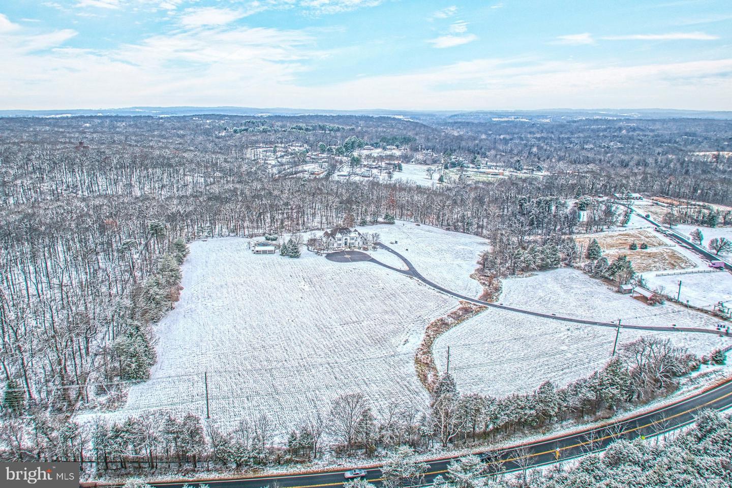 22101 EVERGREEN MILLS RD, LEESBURG, Virginia 20175, 5 Bedrooms Bedrooms, ,8 BathroomsBathrooms,Residential,For sale,22101 EVERGREEN MILLS RD,VALO2111748 MLS # VALO2111748