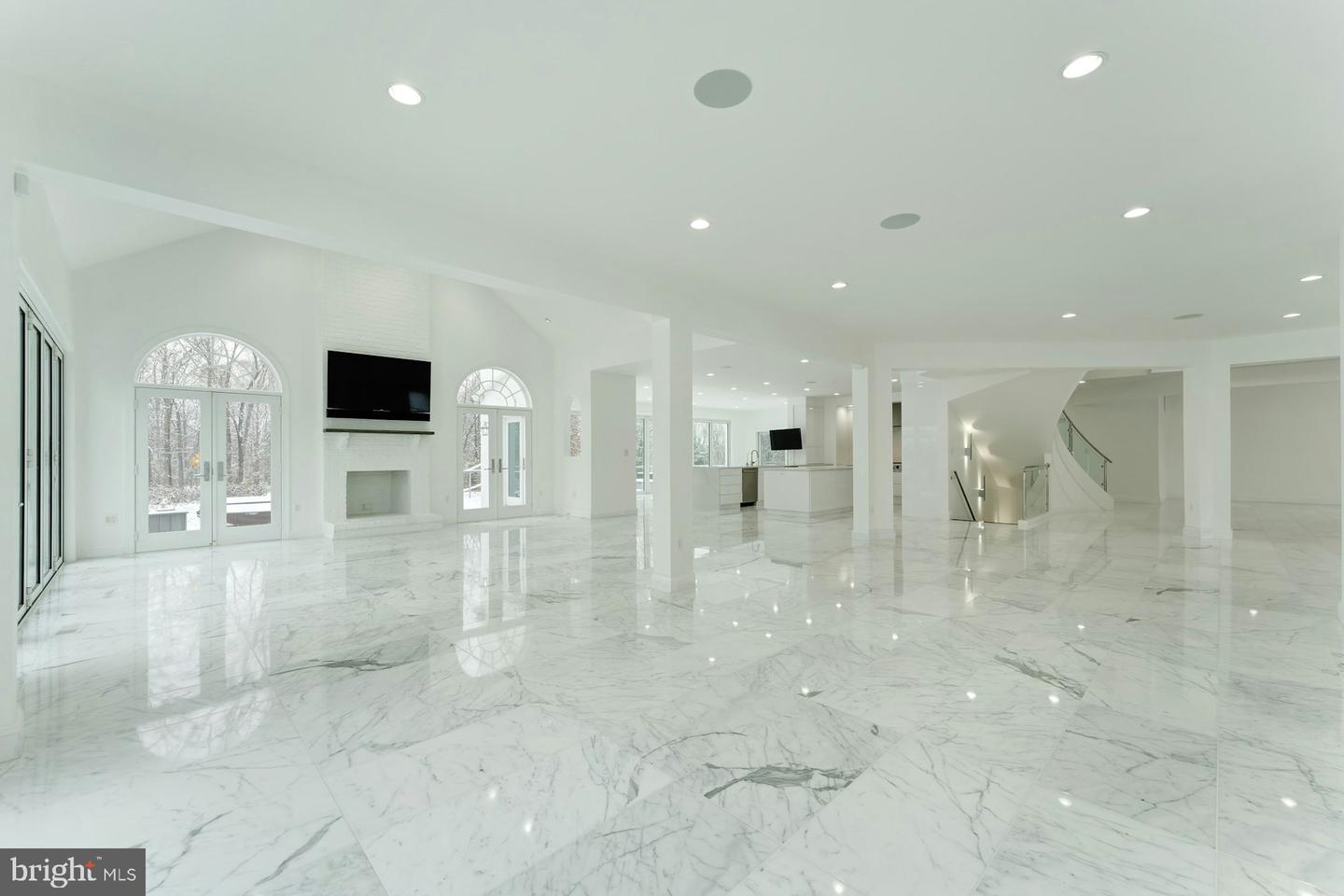 22101 EVERGREEN MILLS RD, LEESBURG, Virginia 20175, 5 Bedrooms Bedrooms, ,8 BathroomsBathrooms,Residential,For sale,22101 EVERGREEN MILLS RD,VALO2111748 MLS # VALO2111748