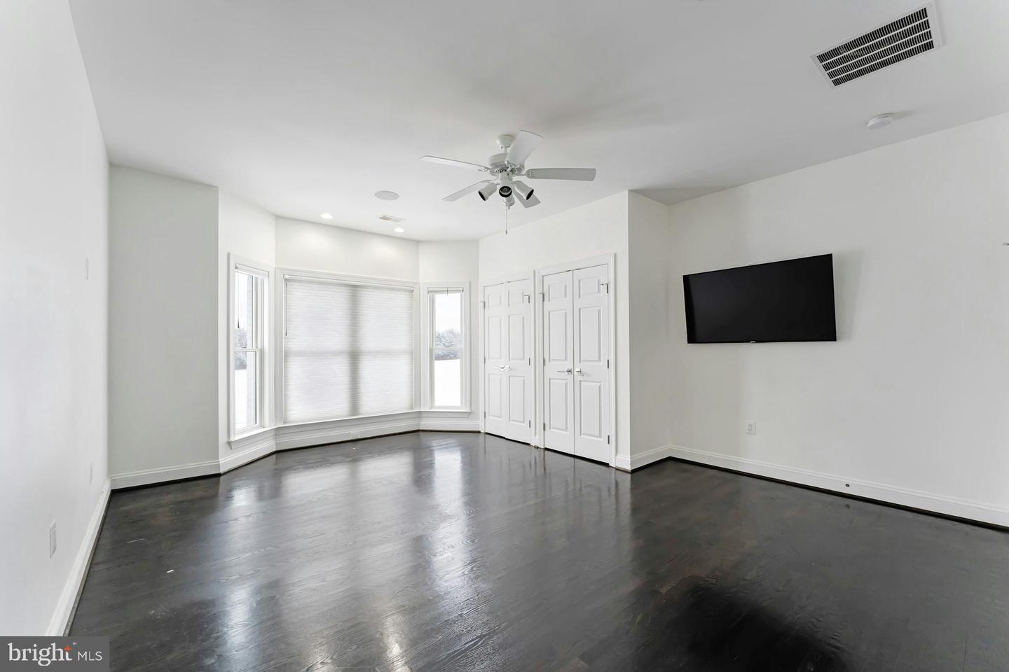 22101 EVERGREEN MILLS RD, LEESBURG, Virginia 20175, 5 Bedrooms Bedrooms, ,8 BathroomsBathrooms,Residential,For sale,22101 EVERGREEN MILLS RD,VALO2111748 MLS # VALO2111748