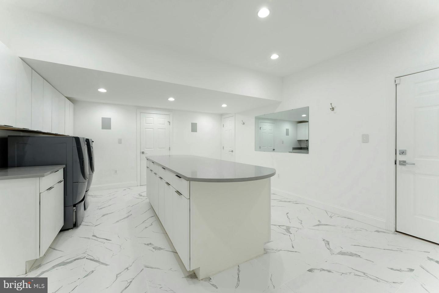 22101 EVERGREEN MILLS RD, LEESBURG, Virginia 20175, 5 Bedrooms Bedrooms, ,8 BathroomsBathrooms,Residential,For sale,22101 EVERGREEN MILLS RD,VALO2111748 MLS # VALO2111748