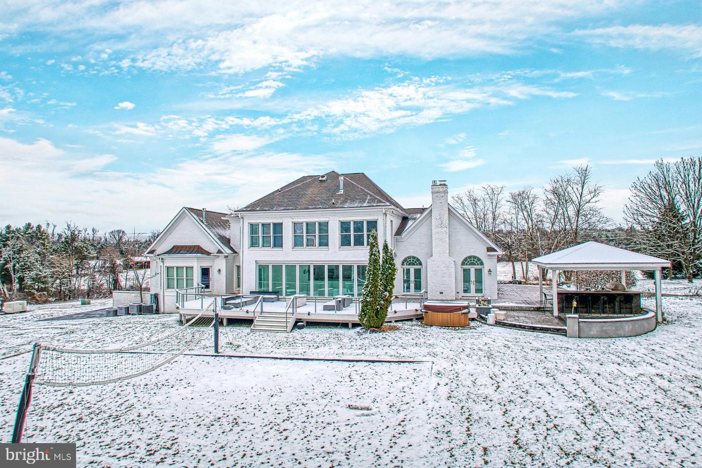 22101 EVERGREEN MILLS RD, LEESBURG, Virginia 20175, 5 Bedrooms Bedrooms, ,8 BathroomsBathrooms,Residential,For sale,22101 EVERGREEN MILLS RD,VALO2111748 MLS # VALO2111748