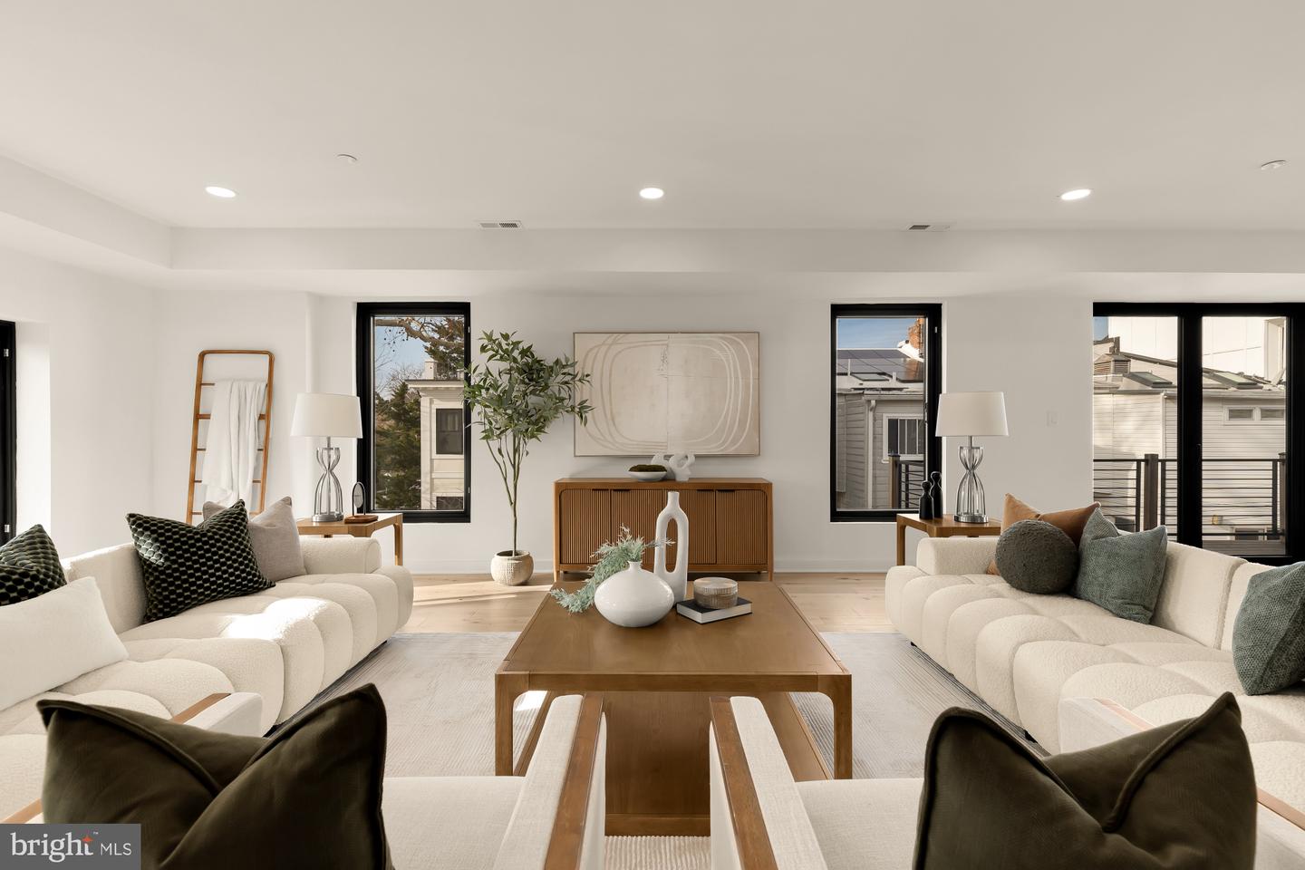 641 QUEBEC PL NW #2, WASHINGTON, District Of Columbia 20010, 3 Bedrooms Bedrooms, ,3 BathroomsBathrooms,Residential,For sale,641 QUEBEC PL NW #2,DCDC2232870 MLS # DCDC2232870 641 QUEBEC PL NW #2, WASHINGTON, District Of Columbia 20010, 3 Bedrooms Bedrooms, ,3 BathroomsBathrooms,Residential,For sale,641 QUEBEC PL NW #2,DCDC2232870 MLS # DCDC2232870