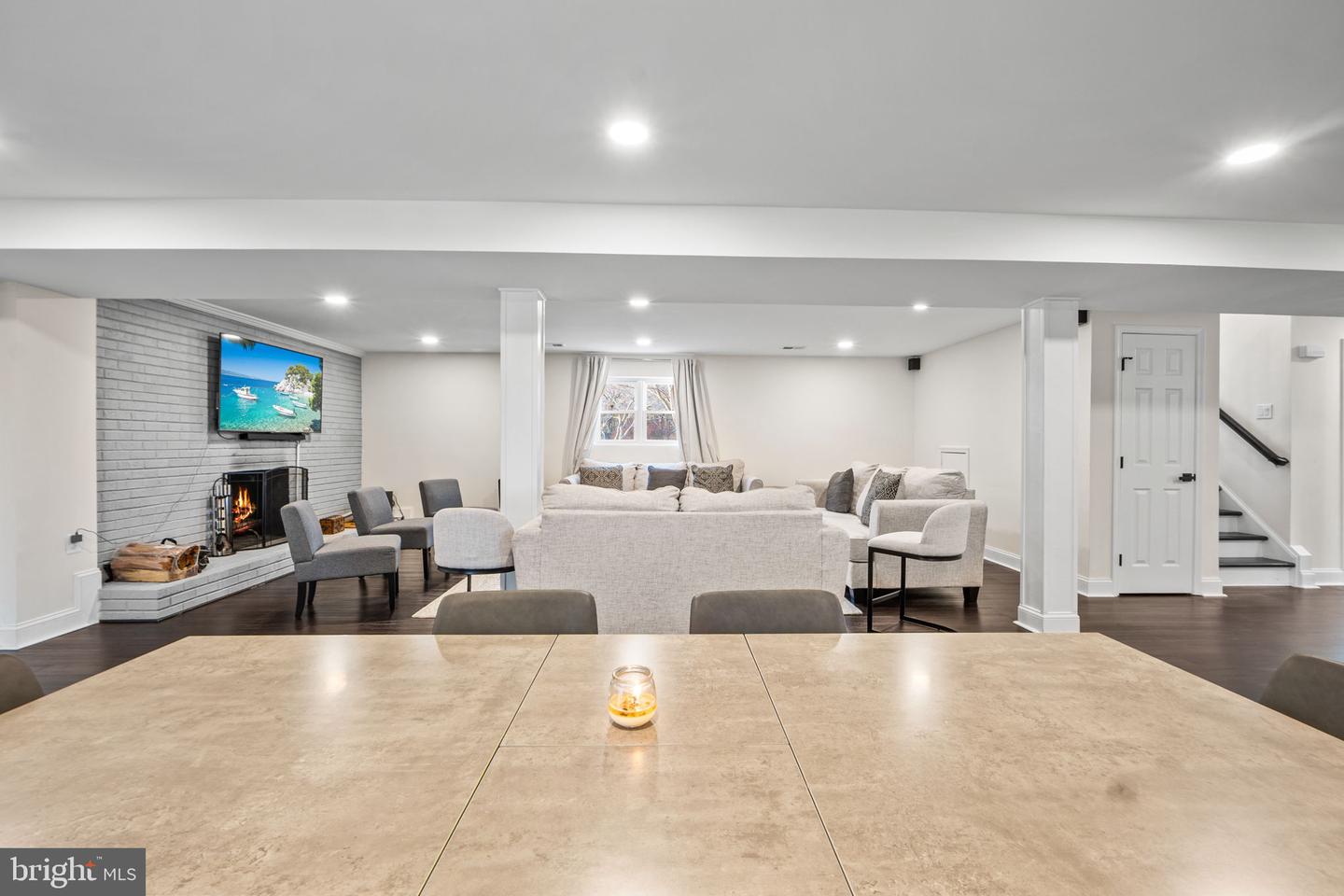 3017 LEEFIELD DR, HERNDON, Virginia 20171, 5 Bedrooms Bedrooms, 9 Rooms Rooms,3 BathroomsBathrooms,Residential,For sale,3017 LEEFIELD DR,VAFX2280720 MLS # VAFX2280720