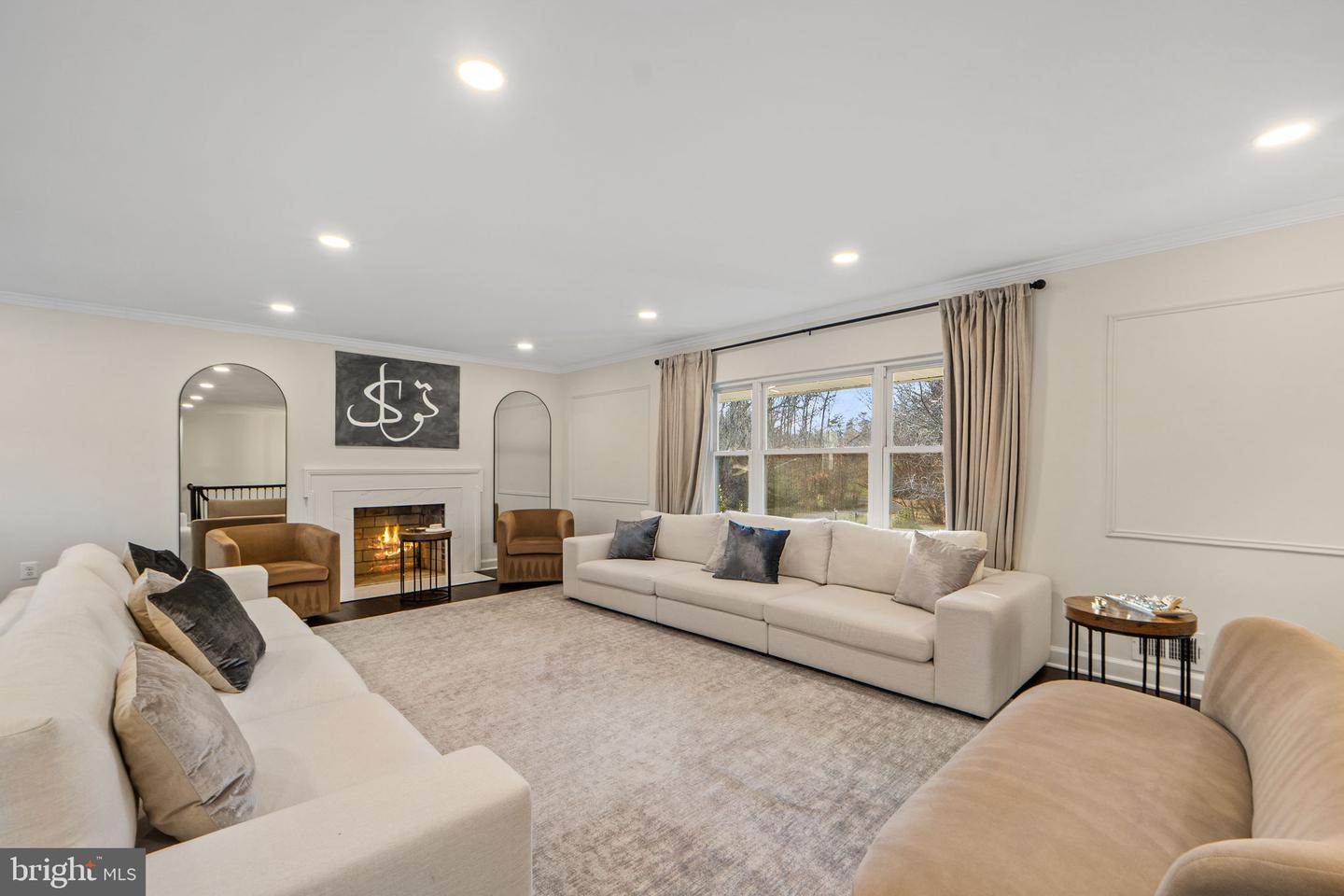 3017 LEEFIELD DR, HERNDON, Virginia 20171, 5 Bedrooms Bedrooms, 9 Rooms Rooms,3 BathroomsBathrooms,Residential,For sale,3017 LEEFIELD DR,VAFX2280720 MLS # VAFX2280720