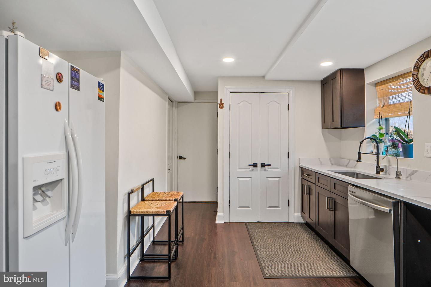 3017 LEEFIELD DR, HERNDON, Virginia 20171, 5 Bedrooms Bedrooms, 9 Rooms Rooms,3 BathroomsBathrooms,Residential,For sale,3017 LEEFIELD DR,VAFX2280720 MLS # VAFX2280720