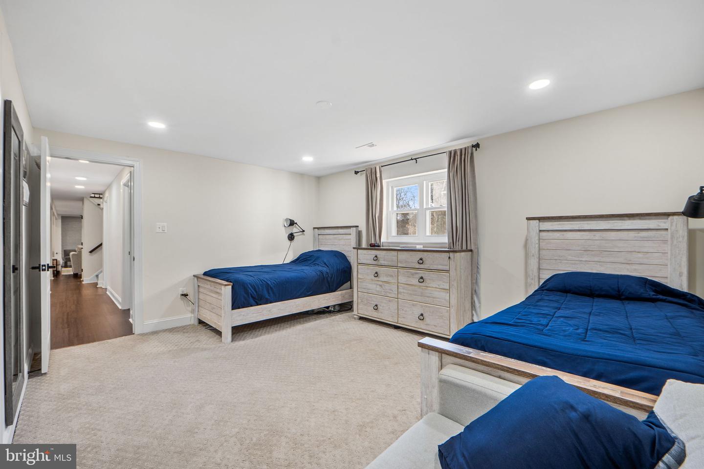 3017 LEEFIELD DR, HERNDON, Virginia 20171, 5 Bedrooms Bedrooms, 9 Rooms Rooms,3 BathroomsBathrooms,Residential,For sale,3017 LEEFIELD DR,VAFX2280720 MLS # VAFX2280720