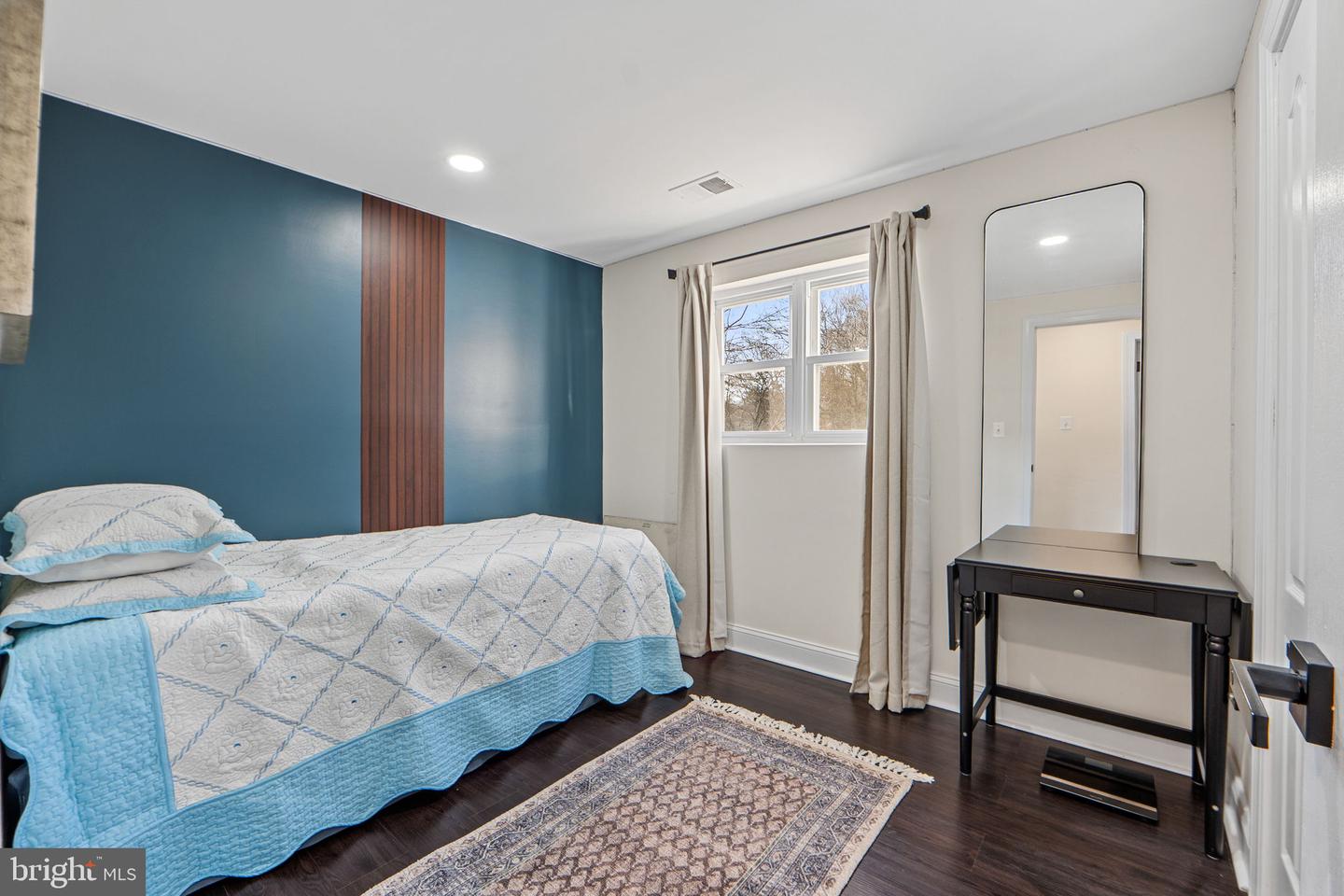 3017 LEEFIELD DR, HERNDON, Virginia 20171, 5 Bedrooms Bedrooms, 9 Rooms Rooms,3 BathroomsBathrooms,Residential,For sale,3017 LEEFIELD DR,VAFX2280720 MLS # VAFX2280720