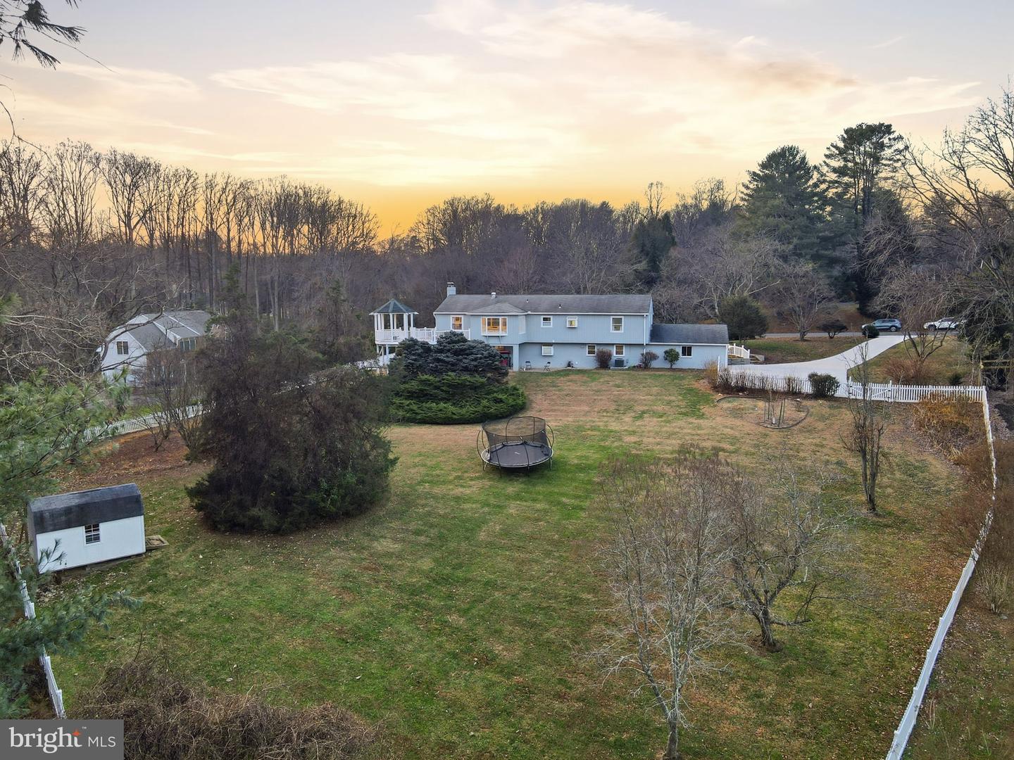 3017 LEEFIELD DR, HERNDON, Virginia 20171, 5 Bedrooms Bedrooms, 9 Rooms Rooms,3 BathroomsBathrooms,Residential,For sale,3017 LEEFIELD DR,VAFX2280720 MLS # VAFX2280720