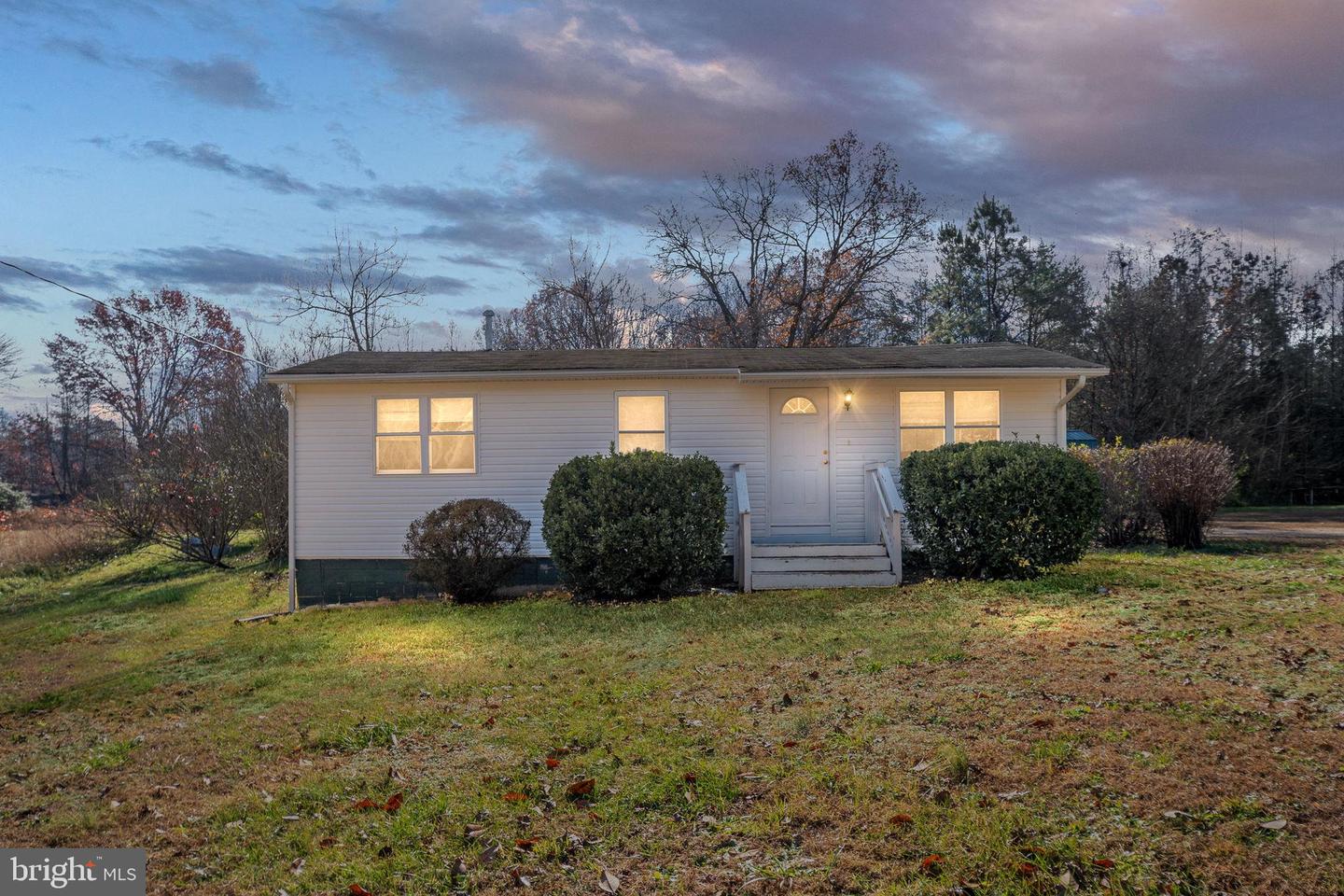 2627 ROSE MOUNT RD, HUSTLE, Virginia 22476, 3 Bedrooms Bedrooms, 4 Rooms Rooms,1 BathroomBathrooms,Residential,For sale,2627 ROSE MOUNT RD,VAES2002092 MLS # VAES2002092 2627 ROSE MOUNT RD, HUSTLE, Virginia 22476, 3 Bedrooms Bedrooms, 4 Rooms Rooms,1 BathroomBathrooms,Residential,For sale,2627 ROSE MOUNT RD,VAES2002092 MLS # VAES2002092