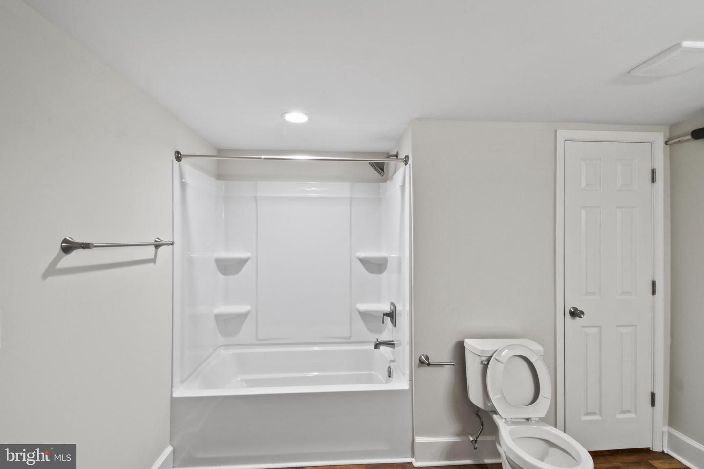 50 HOLMES RUN PL, STANARDSVILLE, Virginia 22973, 4 Bedrooms Bedrooms, 6 Rooms Rooms,2 BathroomsBathrooms,Residential,For sale,50 HOLMES RUN PL,VAGR2000786 MLS # VAGR2000786