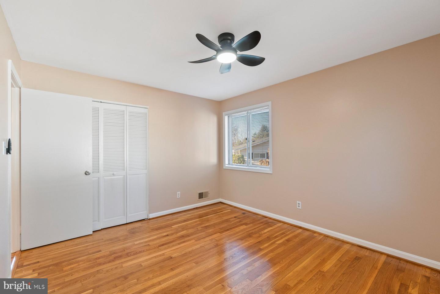 7852 OREANA DR, ANNANDALE, Virginia 22003, 5 Bedrooms Bedrooms, ,4 BathroomsBathrooms,Residential,For sale,7852 OREANA DR,VAFX2281416 MLS # VAFX2281416