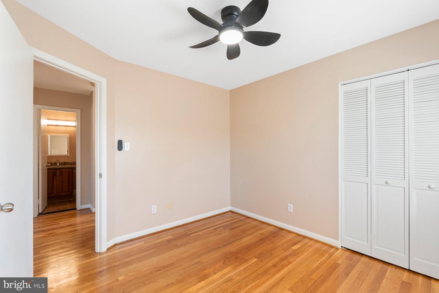 7852 OREANA DR, ANNANDALE, Virginia 22003, 5 Bedrooms Bedrooms, ,4 BathroomsBathrooms,Residential,For sale,7852 OREANA DR,VAFX2281416 MLS # VAFX2281416