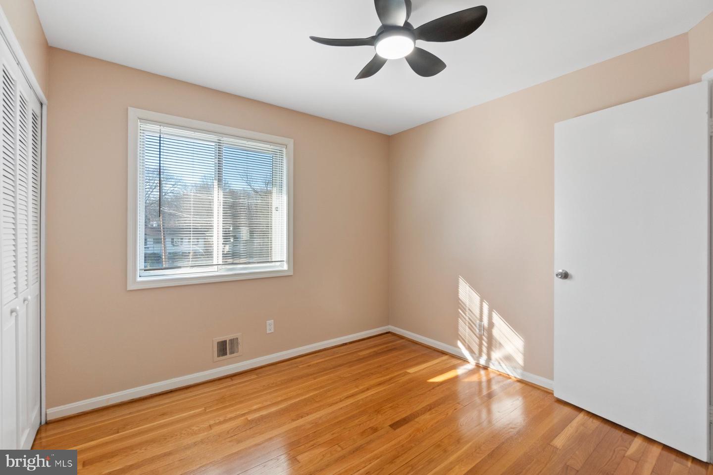 7852 OREANA DR, ANNANDALE, Virginia 22003, 5 Bedrooms Bedrooms, ,4 BathroomsBathrooms,Residential,For sale,7852 OREANA DR,VAFX2281416 MLS # VAFX2281416