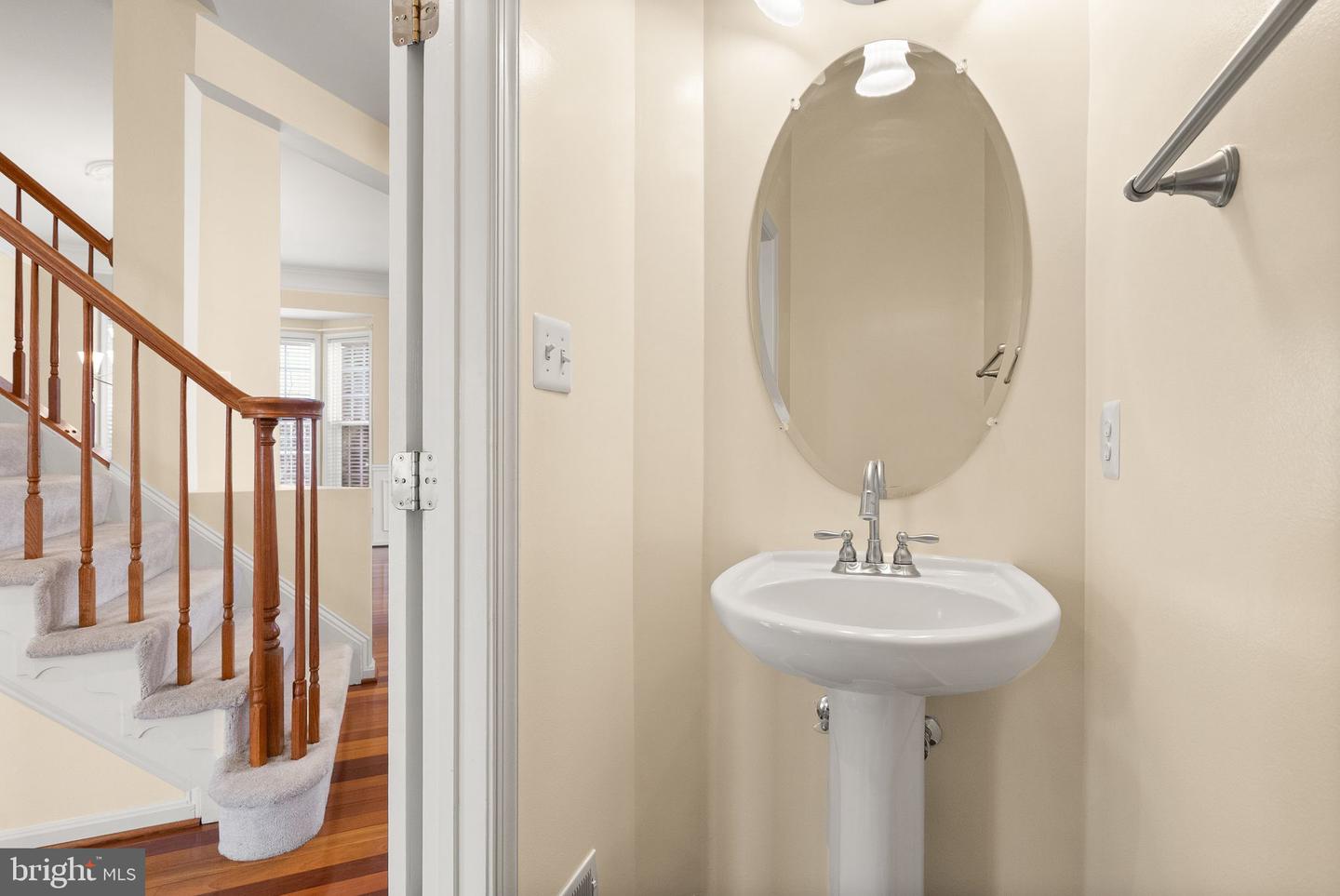 19296 CREEK FIELD CIR, LEESBURG, Virginia 20176, 4 Bedrooms Bedrooms, ,4 BathroomsBathrooms,Residential,For sale,19296 CREEK FIELD CIR,VALO2111832 MLS # VALO2111832