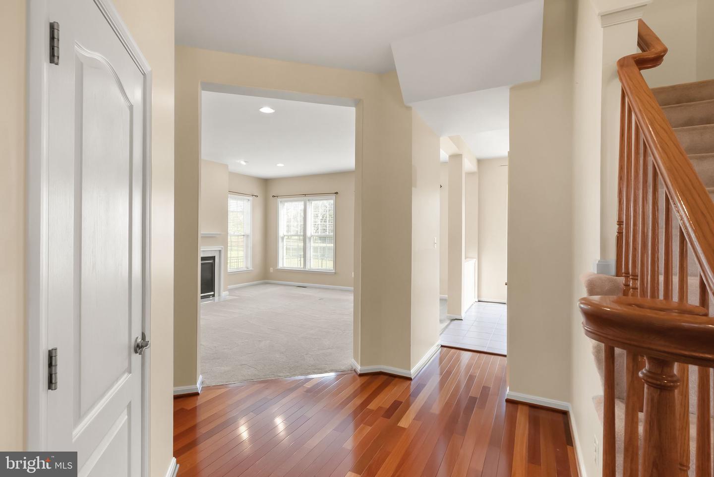 19296 CREEK FIELD CIR, LEESBURG, Virginia 20176, 4 Bedrooms Bedrooms, ,4 BathroomsBathrooms,Residential,For sale,19296 CREEK FIELD CIR,VALO2111832 MLS # VALO2111832