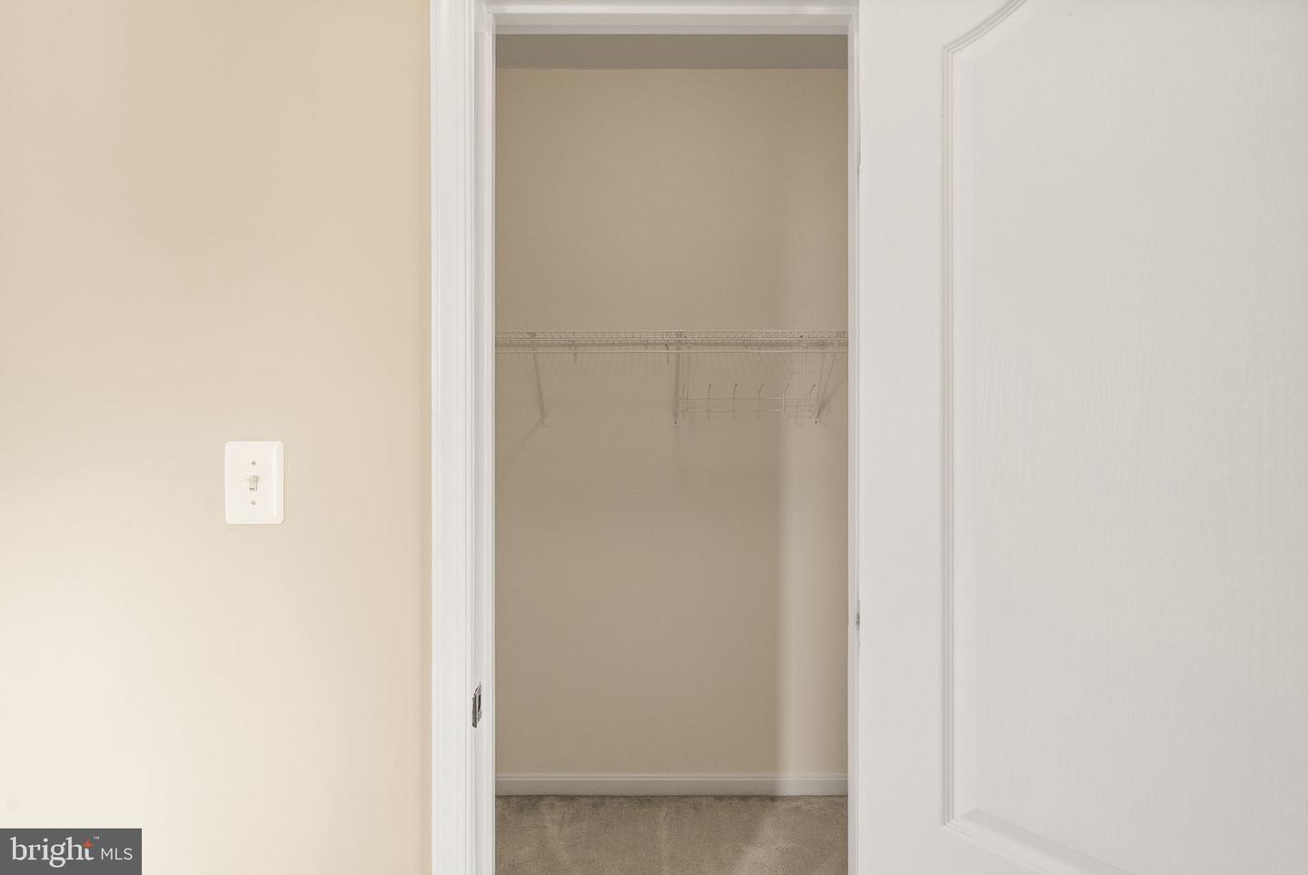 19296 CREEK FIELD CIR, LEESBURG, Virginia 20176, 4 Bedrooms Bedrooms, ,4 BathroomsBathrooms,Residential,For sale,19296 CREEK FIELD CIR,VALO2111832 MLS # VALO2111832