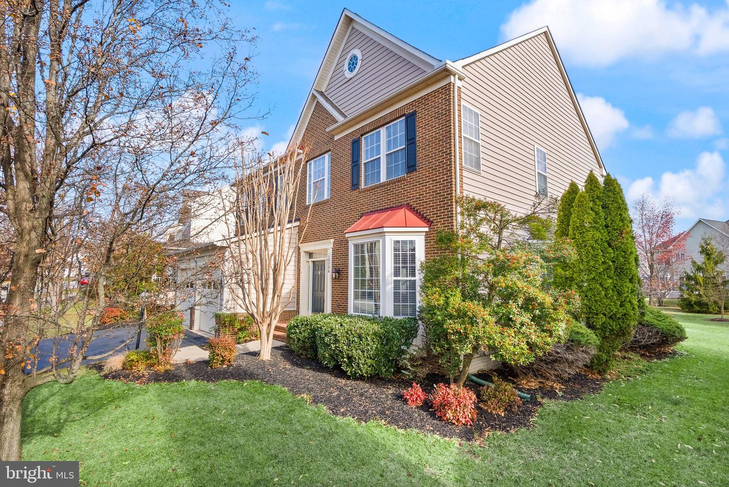 19296 CREEK FIELD CIR, LEESBURG, Virginia 20176, 4 Bedrooms Bedrooms, ,4 BathroomsBathrooms,Residential,For sale,19296 CREEK FIELD CIR,VALO2111832 MLS # VALO2111832