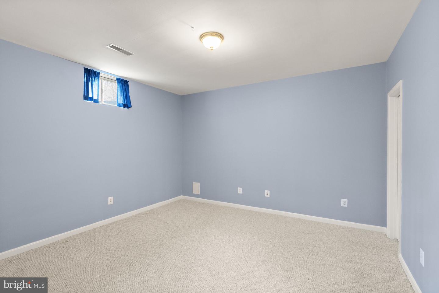 19296 CREEK FIELD CIR, LEESBURG, Virginia 20176, 4 Bedrooms Bedrooms, ,4 BathroomsBathrooms,Residential,For sale,19296 CREEK FIELD CIR,VALO2111832 MLS # VALO2111832