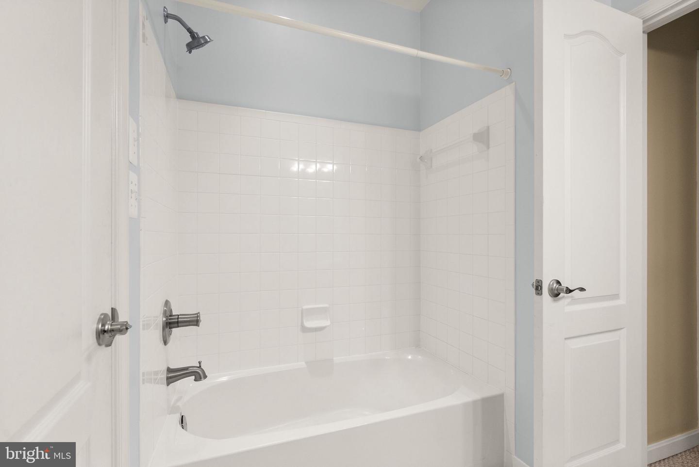 19296 CREEK FIELD CIR, LEESBURG, Virginia 20176, 4 Bedrooms Bedrooms, ,4 BathroomsBathrooms,Residential,For sale,19296 CREEK FIELD CIR,VALO2111832 MLS # VALO2111832