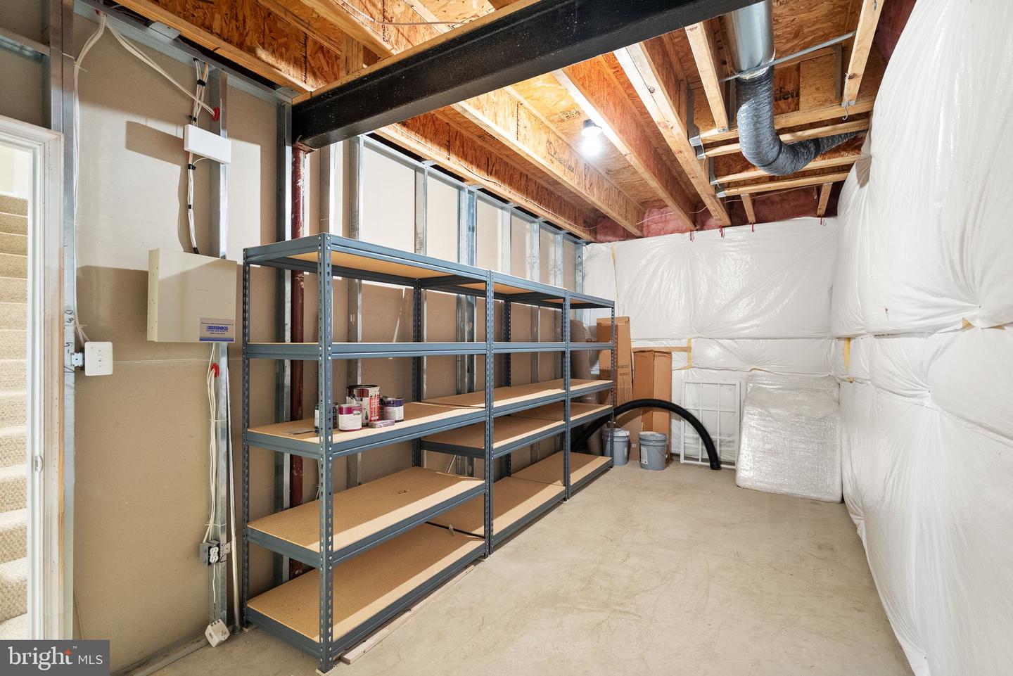 19296 CREEK FIELD CIR, LEESBURG, Virginia 20176, 4 Bedrooms Bedrooms, ,4 BathroomsBathrooms,Residential,For sale,19296 CREEK FIELD CIR,VALO2111832 MLS # VALO2111832