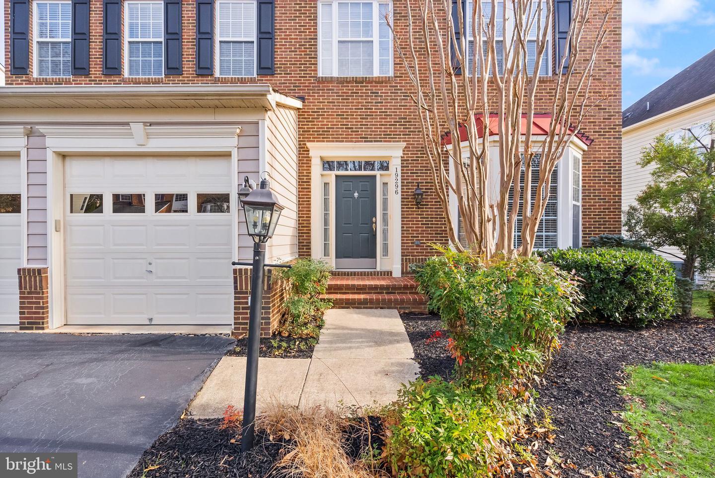 19296 CREEK FIELD CIR, LEESBURG, Virginia 20176, 4 Bedrooms Bedrooms, ,4 BathroomsBathrooms,Residential,For sale,19296 CREEK FIELD CIR,VALO2111832 MLS # VALO2111832