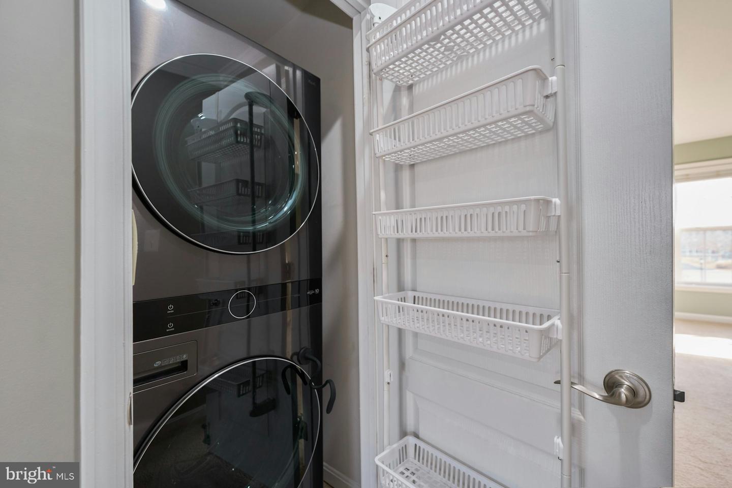 25108 CYPRESS MILL TER, ALDIE, Virginia 20105, 3 Bedrooms Bedrooms, ,3 BathroomsBathrooms,Residential,For sale,25108 CYPRESS MILL TER,VALO2111852 MLS # VALO2111852