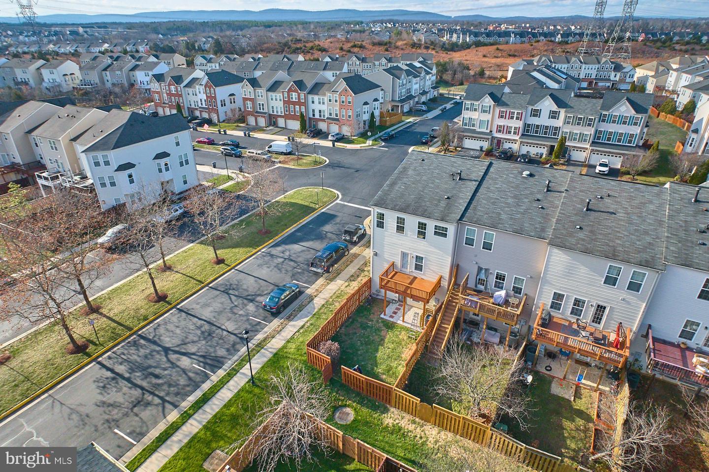 25108 CYPRESS MILL TER, ALDIE, Virginia 20105, 3 Bedrooms Bedrooms, ,3 BathroomsBathrooms,Residential,For sale,25108 CYPRESS MILL TER,VALO2111852 MLS # VALO2111852