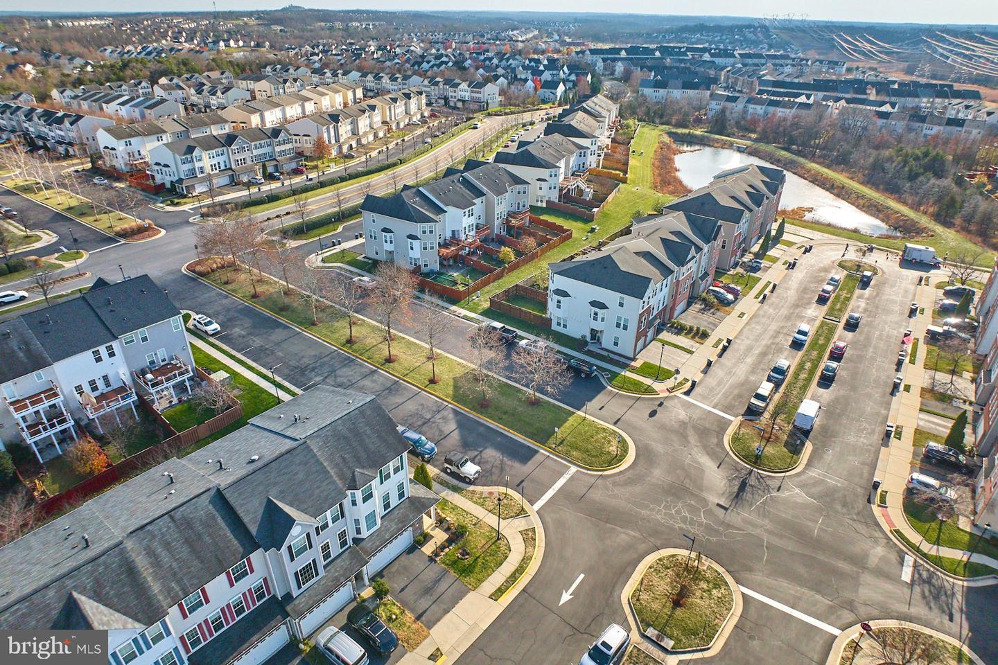 25108 CYPRESS MILL TER, ALDIE, Virginia 20105, 3 Bedrooms Bedrooms, ,3 BathroomsBathrooms,Residential,For sale,25108 CYPRESS MILL TER,VALO2111852 MLS # VALO2111852