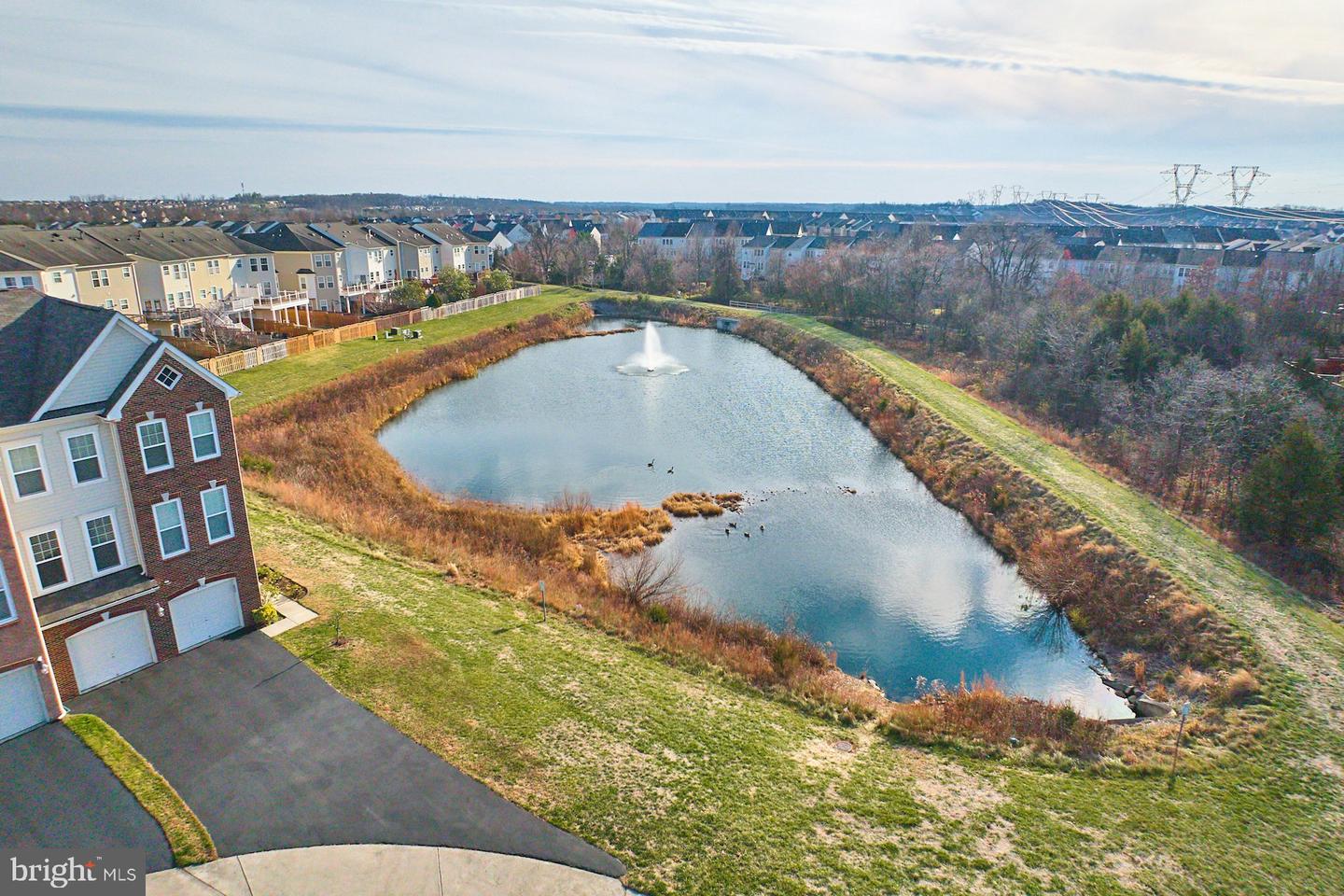 25108 CYPRESS MILL TER, ALDIE, Virginia 20105, 3 Bedrooms Bedrooms, ,3 BathroomsBathrooms,Residential,For sale,25108 CYPRESS MILL TER,VALO2111852 MLS # VALO2111852