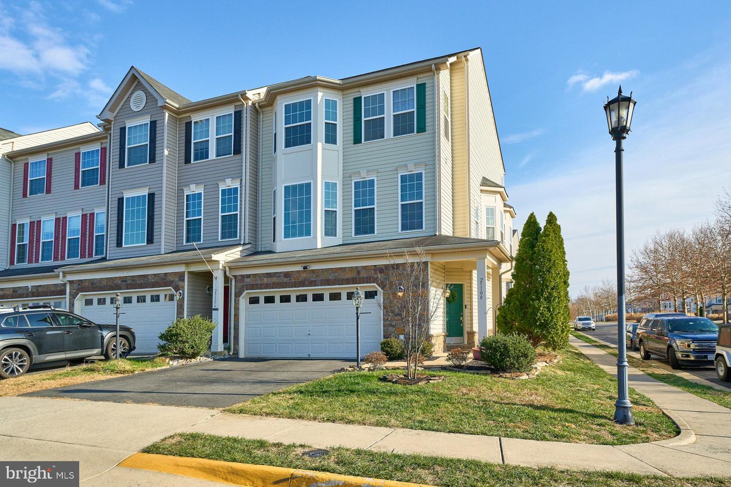 25108 CYPRESS MILL TER, ALDIE, Virginia 20105, 3 Bedrooms Bedrooms, ,3 BathroomsBathrooms,Residential,For sale,25108 CYPRESS MILL TER,VALO2111852 MLS # VALO2111852