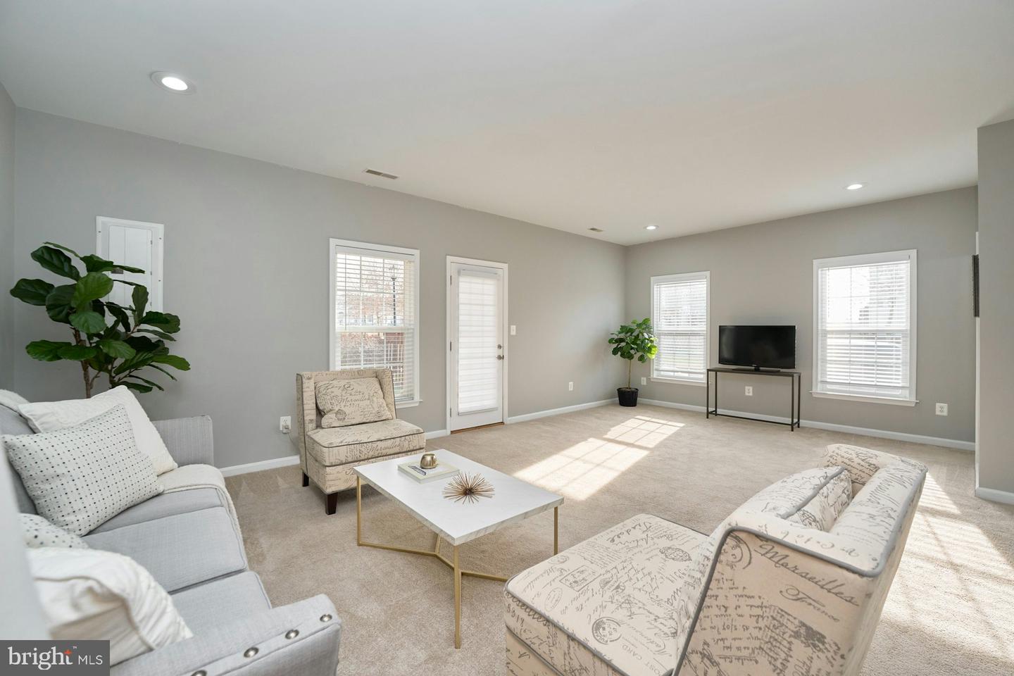 25108 CYPRESS MILL TER, ALDIE, Virginia 20105, 3 Bedrooms Bedrooms, ,3 BathroomsBathrooms,Residential,For sale,25108 CYPRESS MILL TER,VALO2111852 MLS # VALO2111852