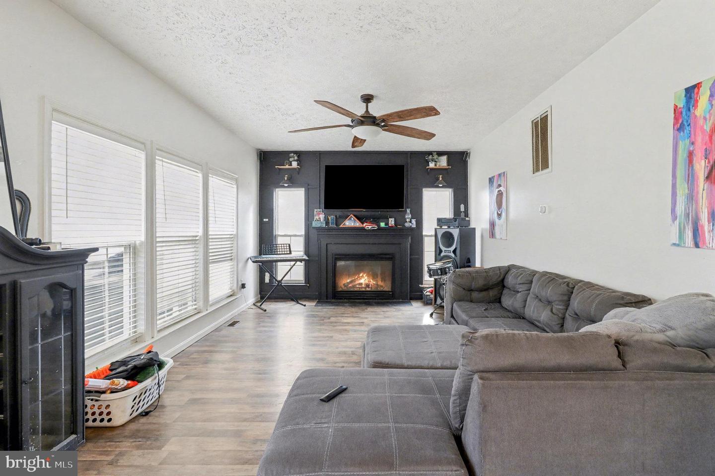 242 CEDAR RIDGE DR, RUTHER GLEN, Virginia 22546, 4 Bedrooms Bedrooms, ,2 BathroomsBathrooms,Residential,For sale,242 CEDAR RIDGE DR,VACV2009242 MLS # VACV2009242 242 CEDAR RIDGE DR, RUTHER GLEN, Virginia 22546, 4 Bedrooms Bedrooms, ,2 BathroomsBathrooms,Residential,For sale,242 CEDAR RIDGE DR,VACV2009242 MLS # VACV2009242