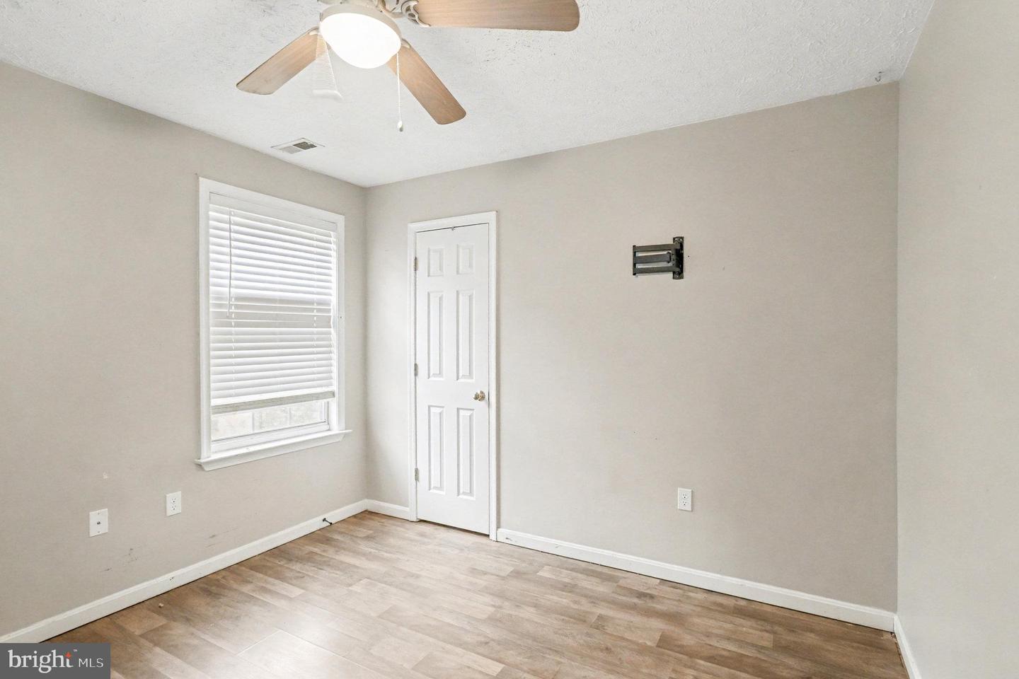 242 CEDAR RIDGE DR, RUTHER GLEN, Virginia 22546, 4 Bedrooms Bedrooms, ,2 BathroomsBathrooms,Residential,For sale,242 CEDAR RIDGE DR,VACV2009242 MLS # VACV2009242 242 CEDAR RIDGE DR, RUTHER GLEN, Virginia 22546, 4 Bedrooms Bedrooms, ,2 BathroomsBathrooms,Residential,For sale,242 CEDAR RIDGE DR,VACV2009242 MLS # VACV2009242