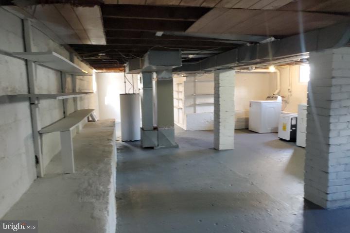 1460 JOHN MARSHALL HWY, FRONT ROYAL, Virginia 22630, 2 Bedrooms Bedrooms, 9 Rooms Rooms,1 BathroomBathrooms,Residential,For sale,1460 JOHN MARSHALL HWY,VAWR2012872 MLS # VAWR2012872