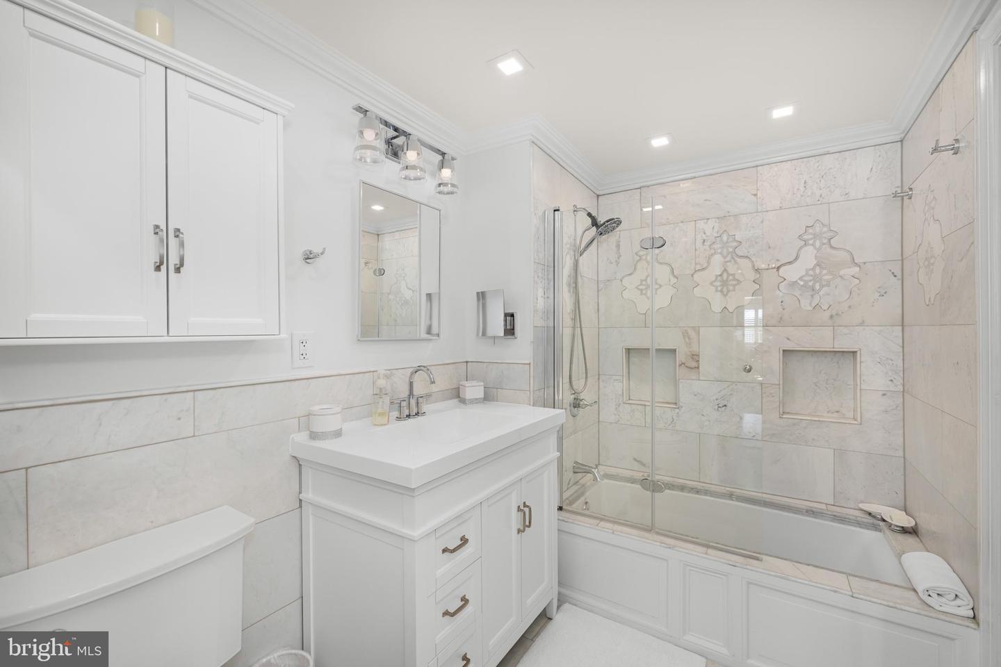 2801 NEW MEXICO AVE NW #204, WASHINGTON, District Of Columbia 20007, 2 Bedrooms Bedrooms, ,1 BathroomBathrooms,Residential,For sale,2801 NEW MEXICO AVE NW #204,DCDC2233662 MLS # DCDC2233662