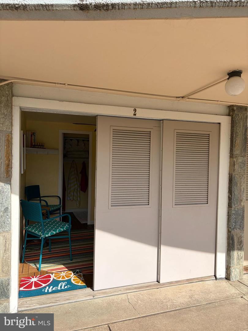 2801 NEW MEXICO AVE NW #204, WASHINGTON, District Of Columbia 20007, 2 Bedrooms Bedrooms, ,1 BathroomBathrooms,Residential,For sale,2801 NEW MEXICO AVE NW #204,DCDC2233662 MLS # DCDC2233662