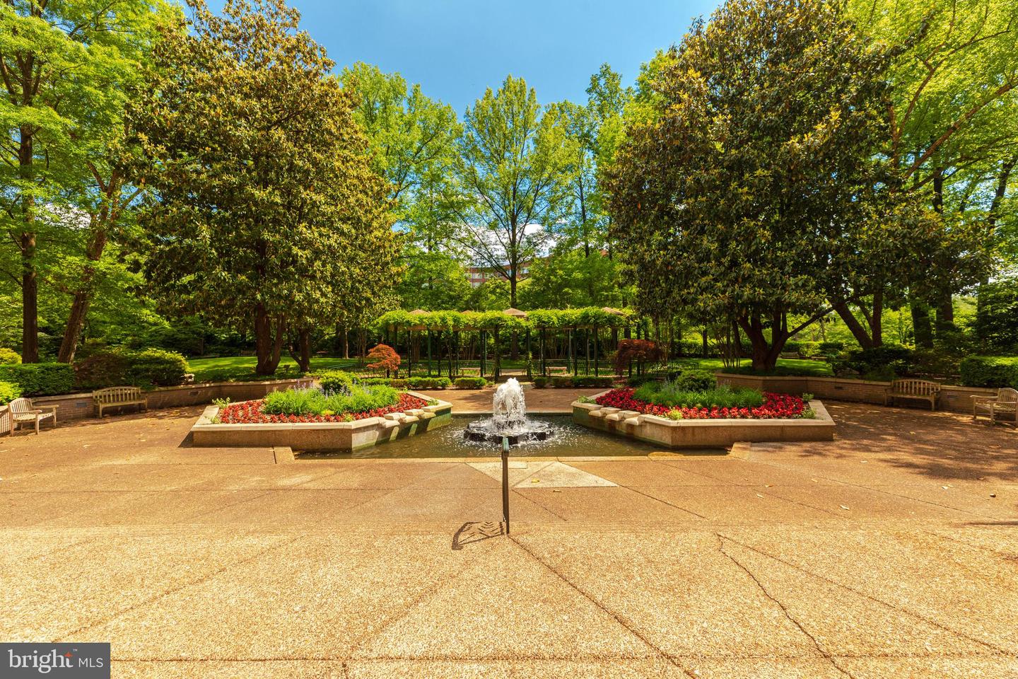 2801 NEW MEXICO AVE NW #204, WASHINGTON, District Of Columbia 20007, 2 Bedrooms Bedrooms, ,1 BathroomBathrooms,Residential,For sale,2801 NEW MEXICO AVE NW #204,DCDC2233662 MLS # DCDC2233662