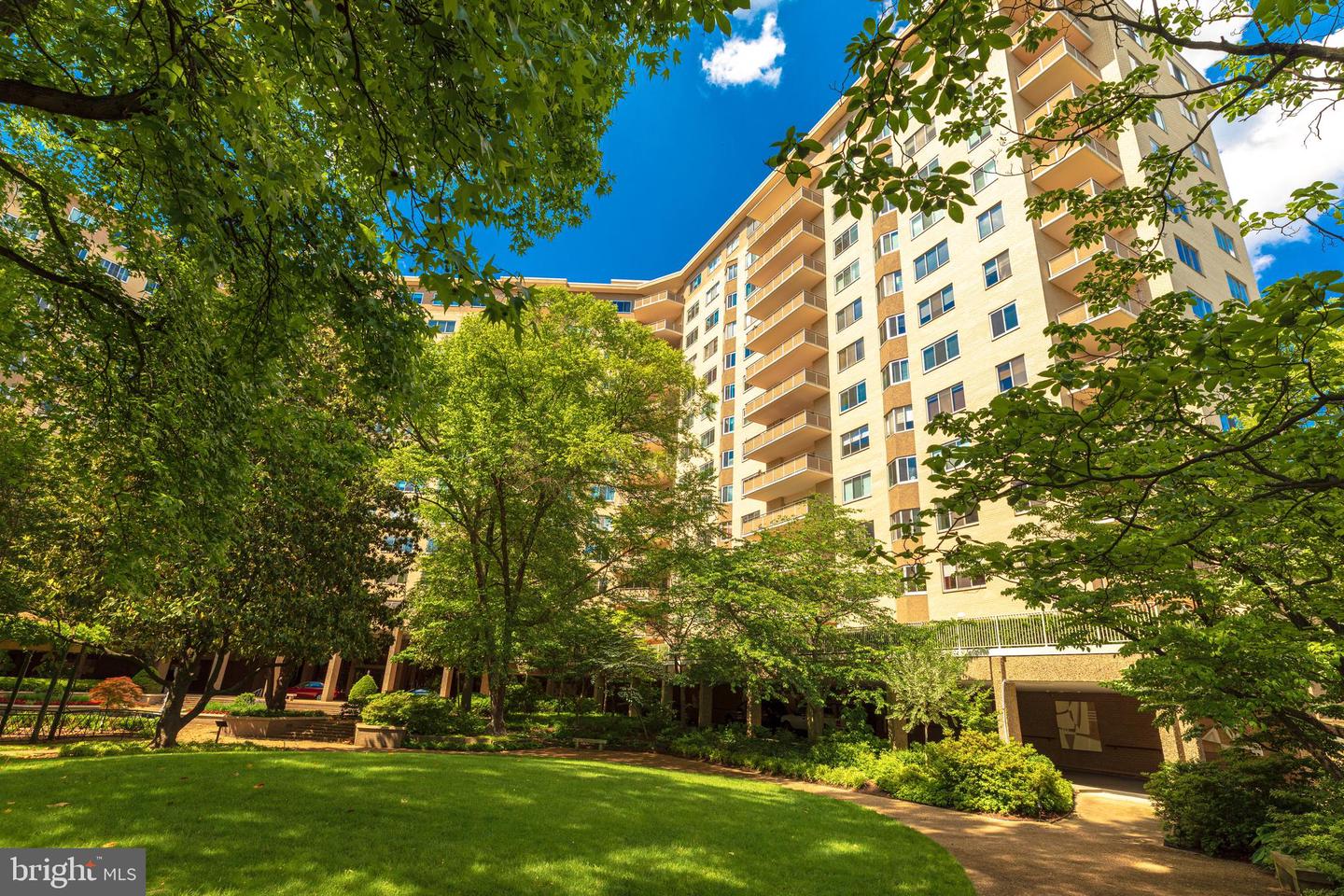 2801 NEW MEXICO AVE NW #204, WASHINGTON, District Of Columbia 20007, 2 Bedrooms Bedrooms, ,1 BathroomBathrooms,Residential,For sale,2801 NEW MEXICO AVE NW #204,DCDC2233662 MLS # DCDC2233662