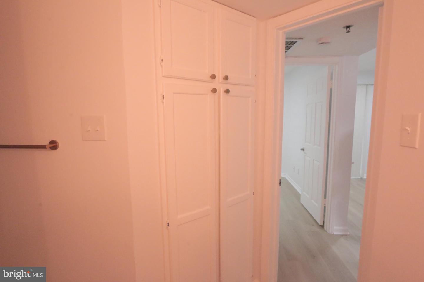 1504 LINCOLN WAY #104, MCLEAN, Virginia 22102, 1 Bedroom Bedrooms, 4 Rooms Rooms,1 BathroomBathrooms,Residential,For sale,1504 LINCOLN WAY #104,VAFX2281312 MLS # VAFX2281312