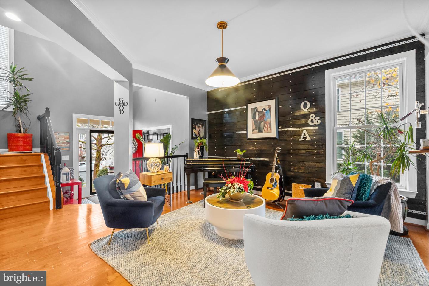 1221 TENNESSEE DR NE, LEESBURG, Virginia 20176, 5 Bedrooms Bedrooms, ,4 BathroomsBathrooms,Residential,For sale,1221 TENNESSEE DR NE,VALO2111898 MLS # VALO2111898