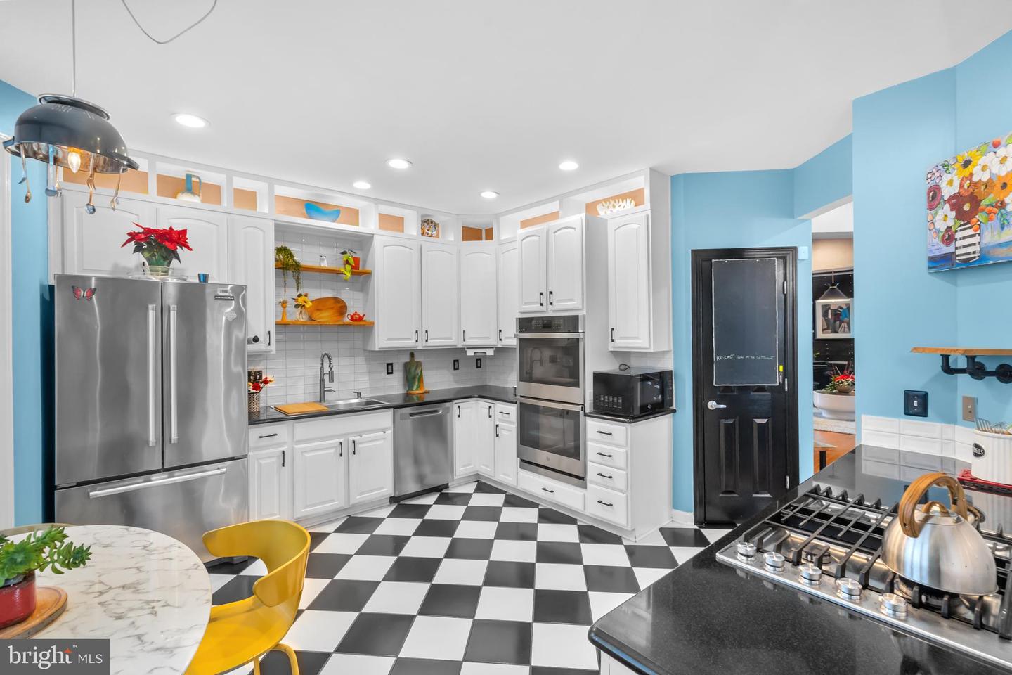 1221 TENNESSEE DR NE, LEESBURG, Virginia 20176, 5 Bedrooms Bedrooms, ,4 BathroomsBathrooms,Residential,For sale,1221 TENNESSEE DR NE,VALO2111898 MLS # VALO2111898