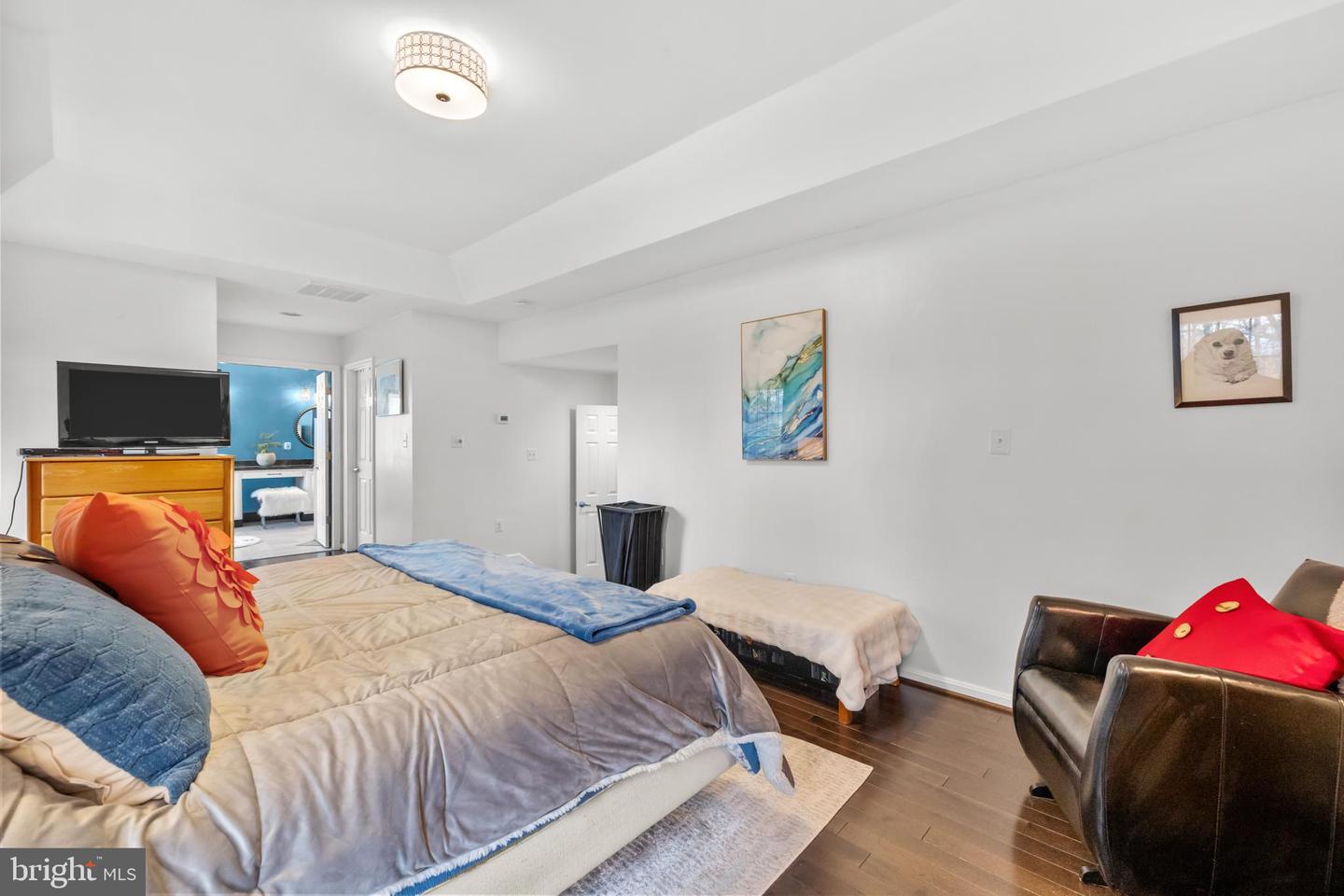 1221 TENNESSEE DR NE, LEESBURG, Virginia 20176, 5 Bedrooms Bedrooms, ,4 BathroomsBathrooms,Residential,For sale,1221 TENNESSEE DR NE,VALO2111898 MLS # VALO2111898