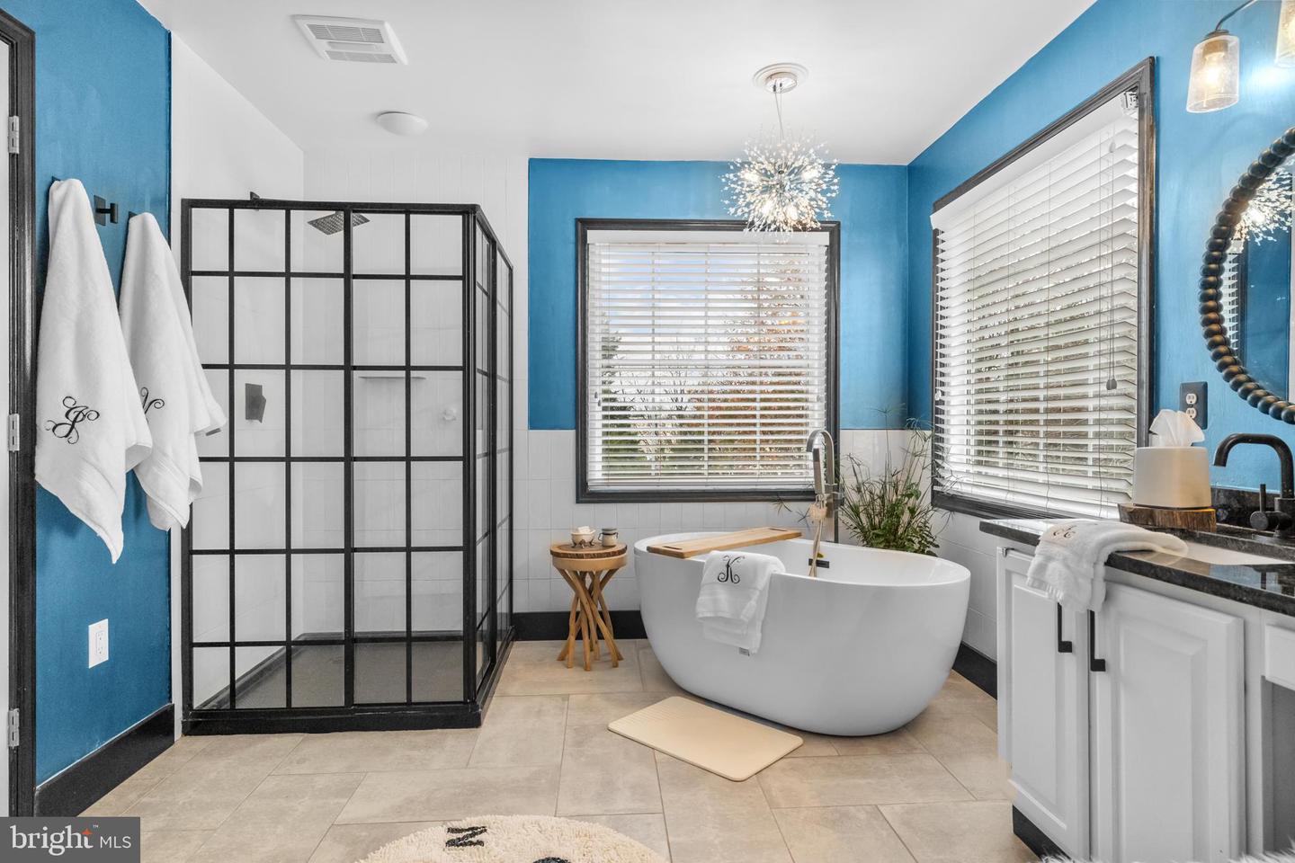 1221 TENNESSEE DR NE, LEESBURG, Virginia 20176, 5 Bedrooms Bedrooms, ,4 BathroomsBathrooms,Residential,For sale,1221 TENNESSEE DR NE,VALO2111898 MLS # VALO2111898